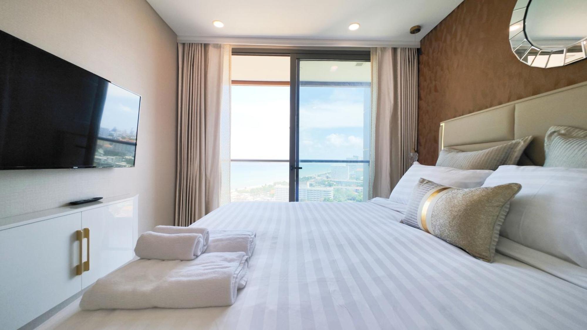 Ferienwohnung The Astra Sky River Jomtien Beach Exterior foto